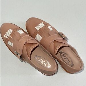 Tod's Women's Tan Loafers with Fringe Detail